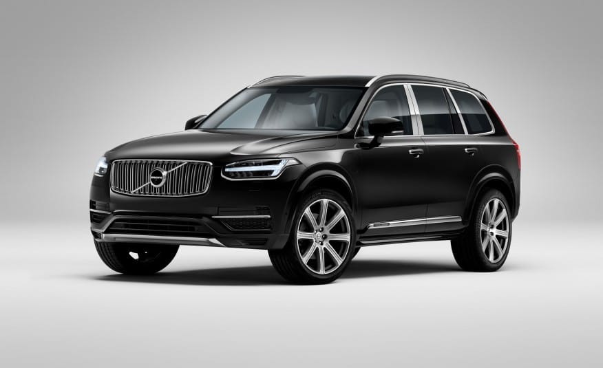2016-Volvo-XC90-T8-Excellence-Edition-101-876x535